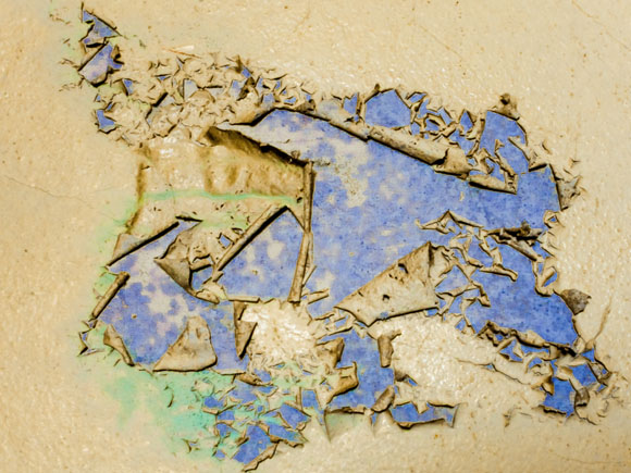 Fotomotiv welches an abstrakte Fotografie erinnert, Bildtitel: Landkarte